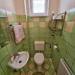 Balaton-parti Kertes Nyaralo Prázdninový dům *