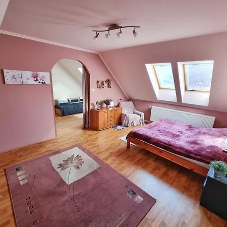 Prázdninový dům Balaton-parti Kertes Nyaralo *